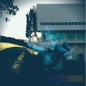 Captura 1 de Poltergram