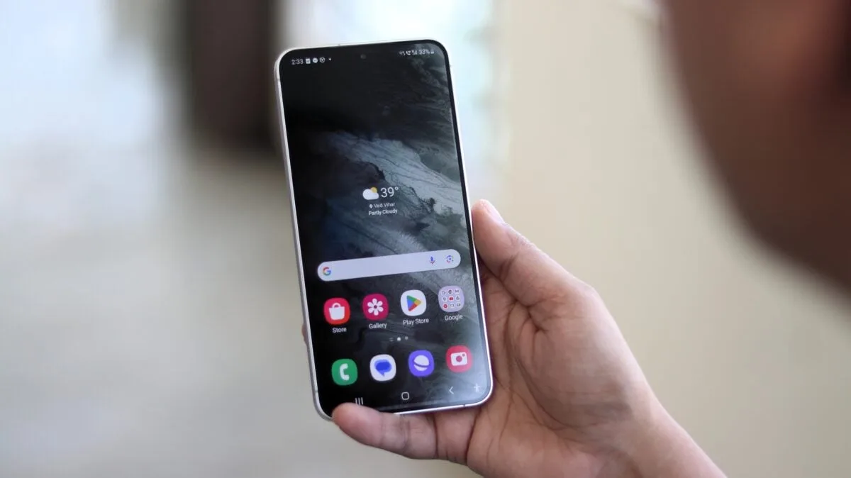Samsung inicia a liberação da One UI 8 para o Galaxy S24.